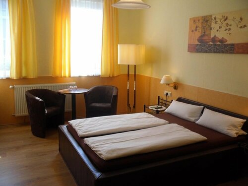 Гостиница Hotel Boos в Вормсе