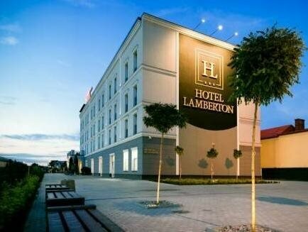 Гостиница Hotel Lamberton в Мазовецком воеводстве