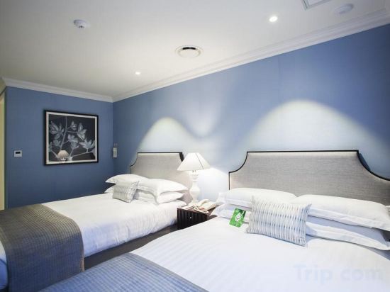 Фото The Grand Hotel Myeongdong