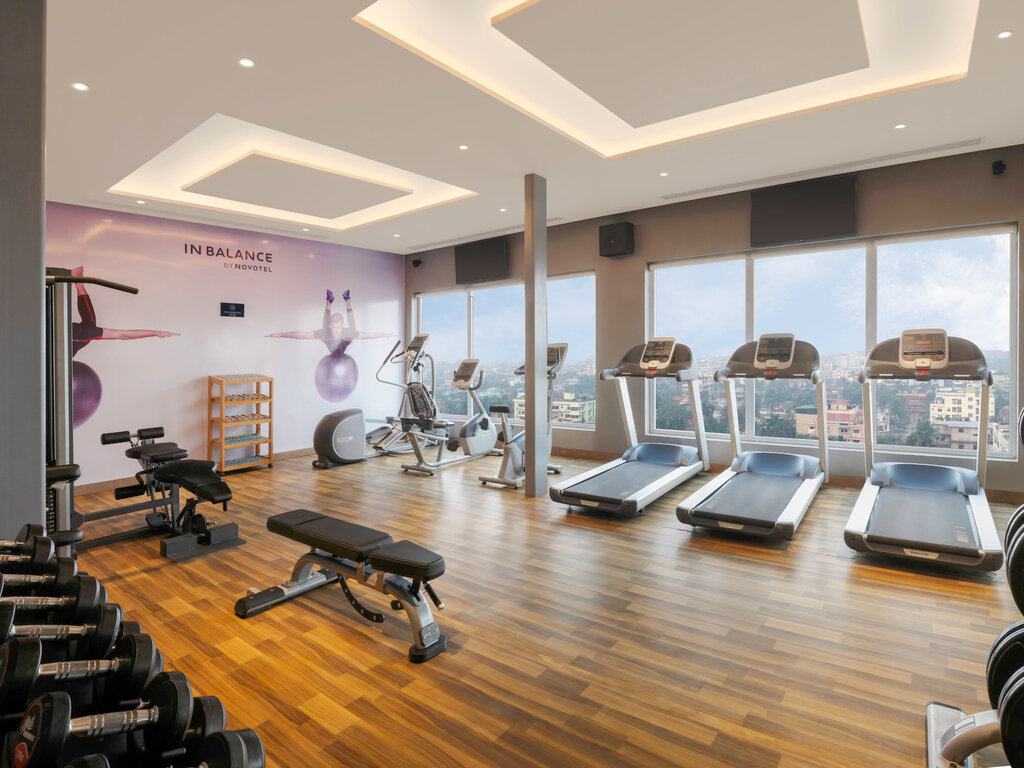 Фото Novotel Guwahati Gs Road Hotel