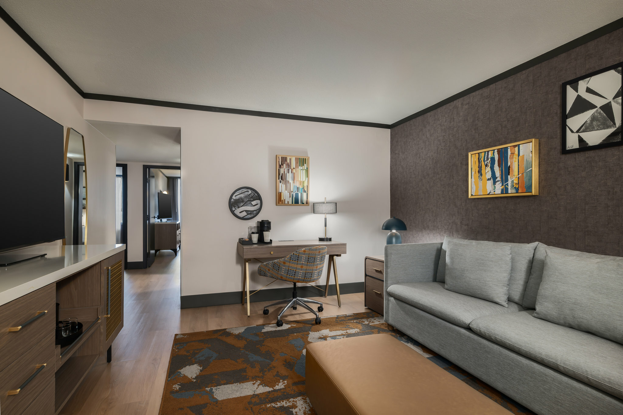 Фото Troy Inn & Suites