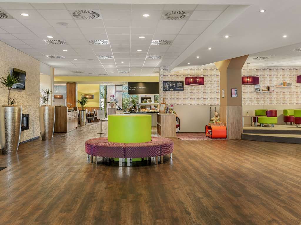 Фото Mercure Hotel Hamburg am Volkspark