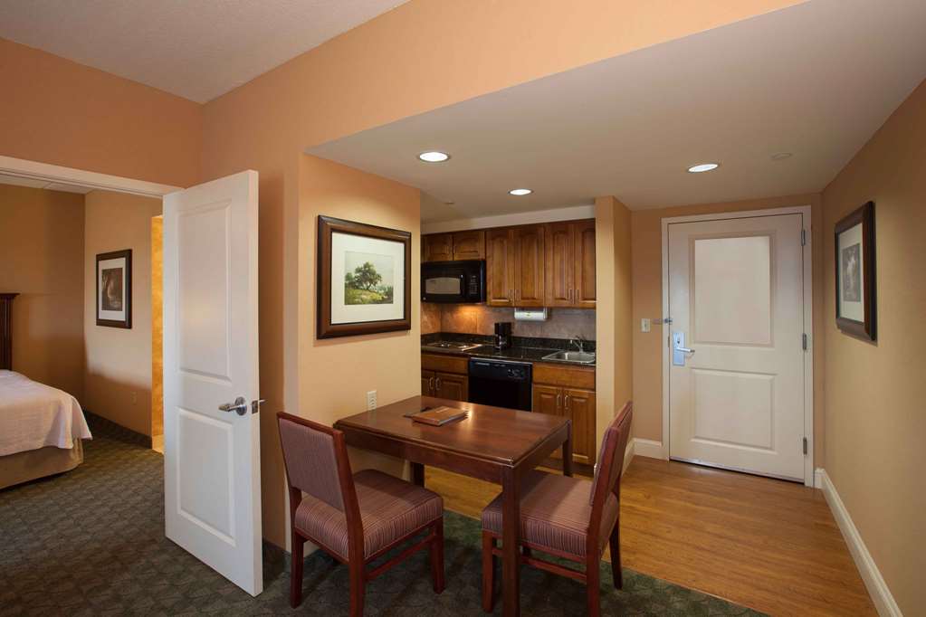 Фото Homewood Suites by Hilton San Antonio North