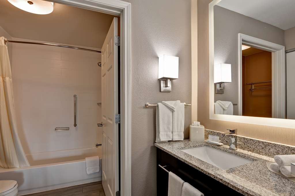 Фото Homewood Suites by Hilton Aurora Naperville