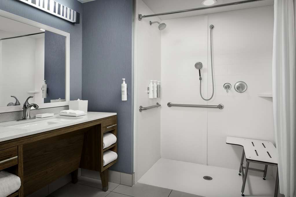 Фото Home2 Suites by Hilton Tallahassee State Capitol