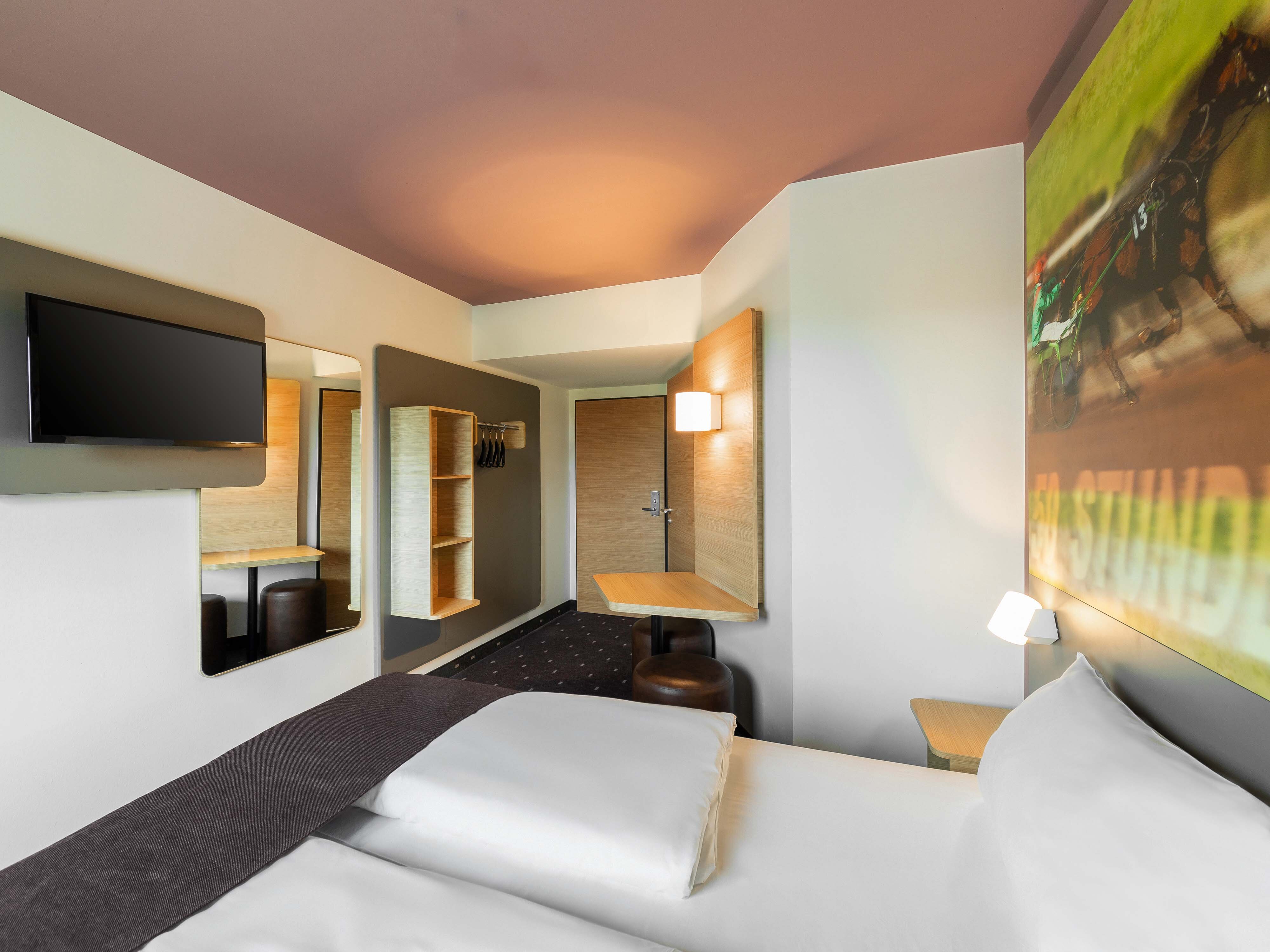 Фото B&b Hotel Mönchengladbach