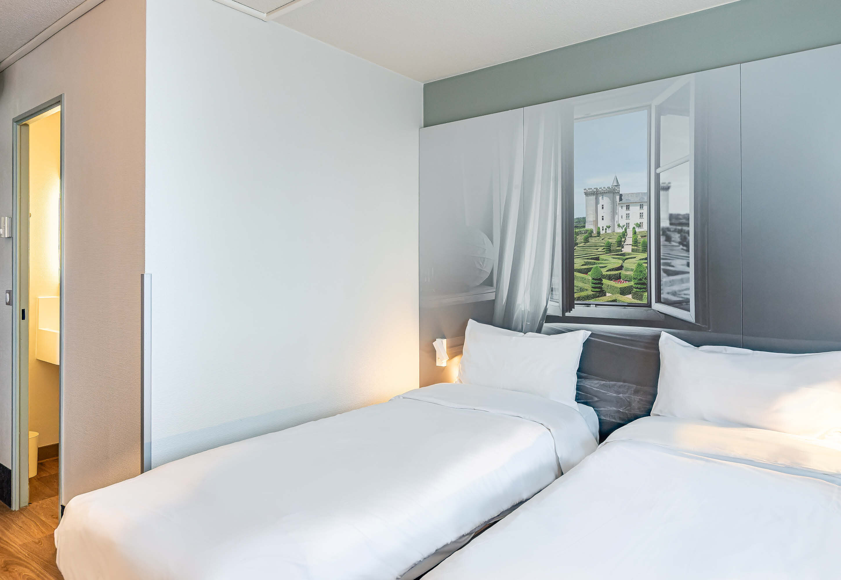 Фото B&b Hotel Tours Parc Expo St Avertin