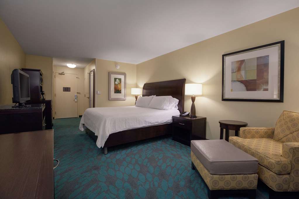 Фото Hilton Garden Inn Fargo