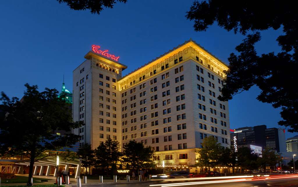 Фото Colcord Hotel