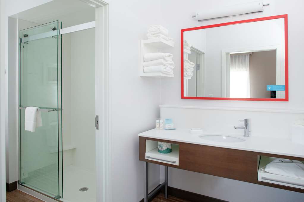 Фото Hampton Inn & Suites Overland Park South
