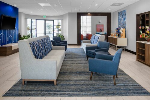 Гостиница Holiday Inn Express Hotel & Suites Hermosa Beach by Ihg в Редондо-Бич