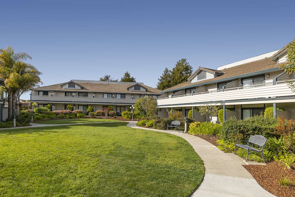 Фото Seacliff Inn Aptos, Tapestry Collection by Hilton