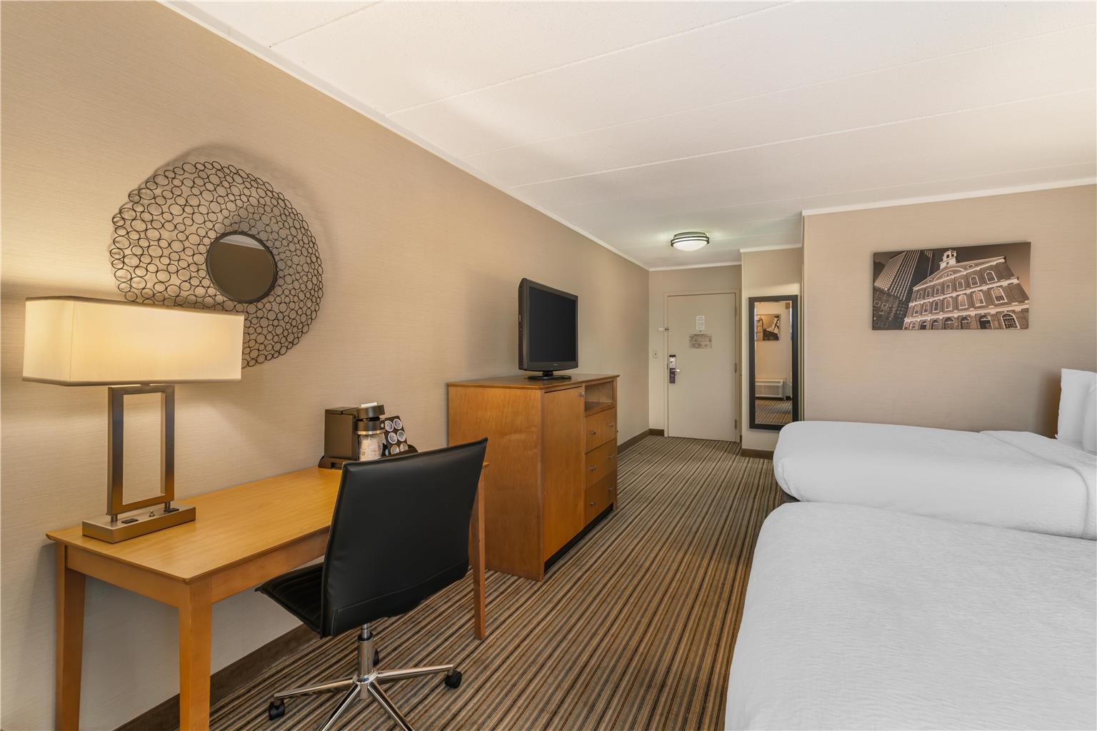 Фото Best Western Plus Waltham Boston