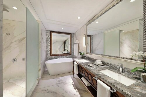 Гостиница The Ritz-Carlton, Dubai в Объединённых Арабских Эмиратах