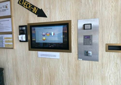 Хостел Do Step Inn Central в Вене