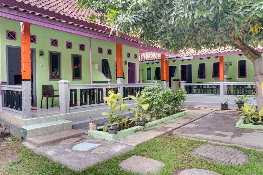 Hotel Oyo 3281 Griya Ketapang, East Java, photo