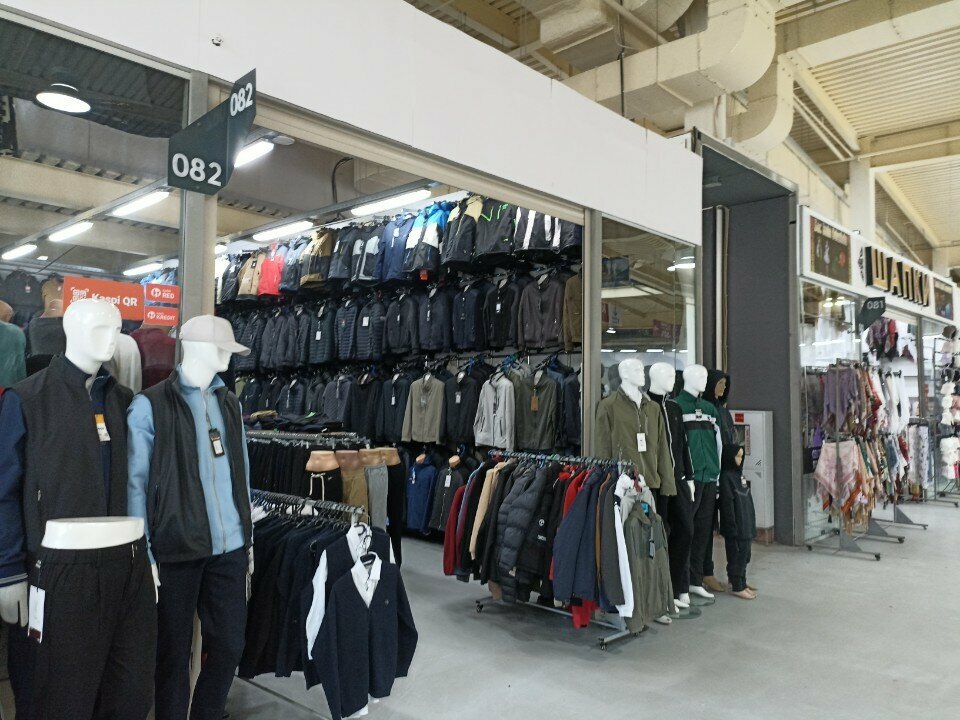 Clothing store Magazin Arnalgan Kiim Dukenі, Astana, photo