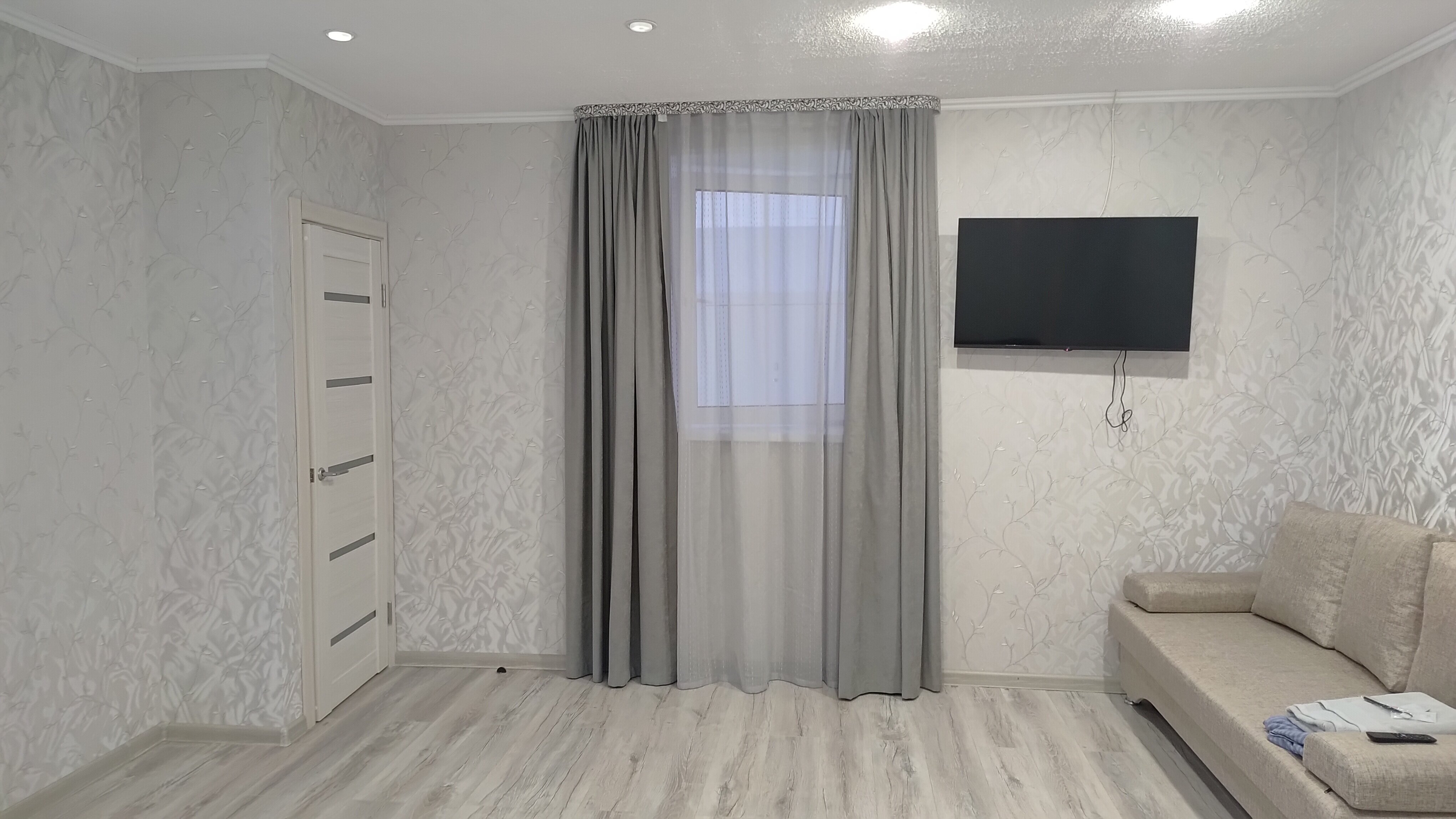 Фото У Озера