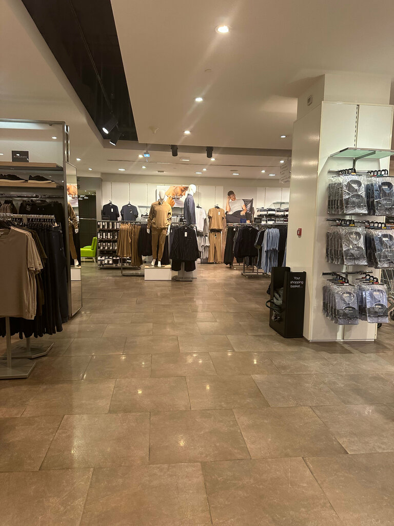 Clothing store Marks & Spencer, Ras al‑Khaimah, photo