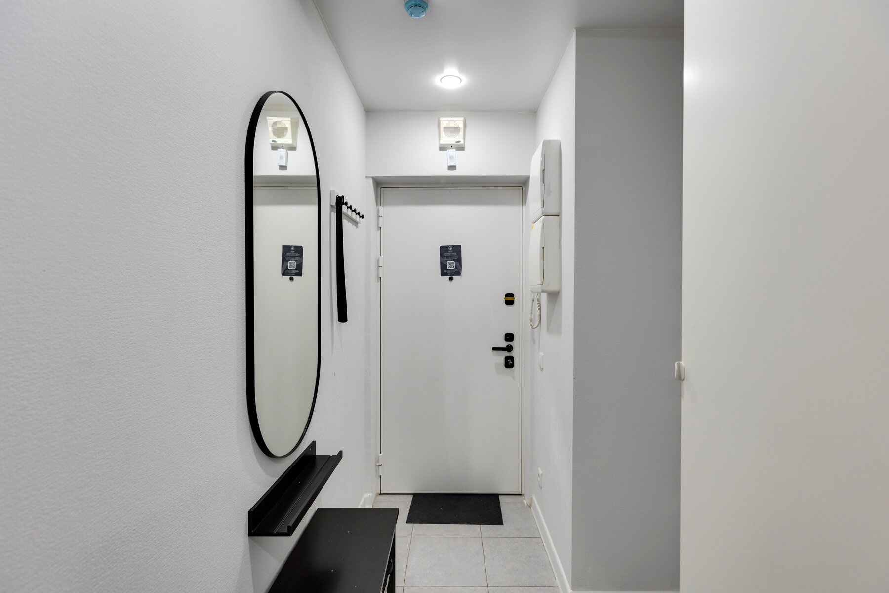 Фото Чаплин студия от Home24