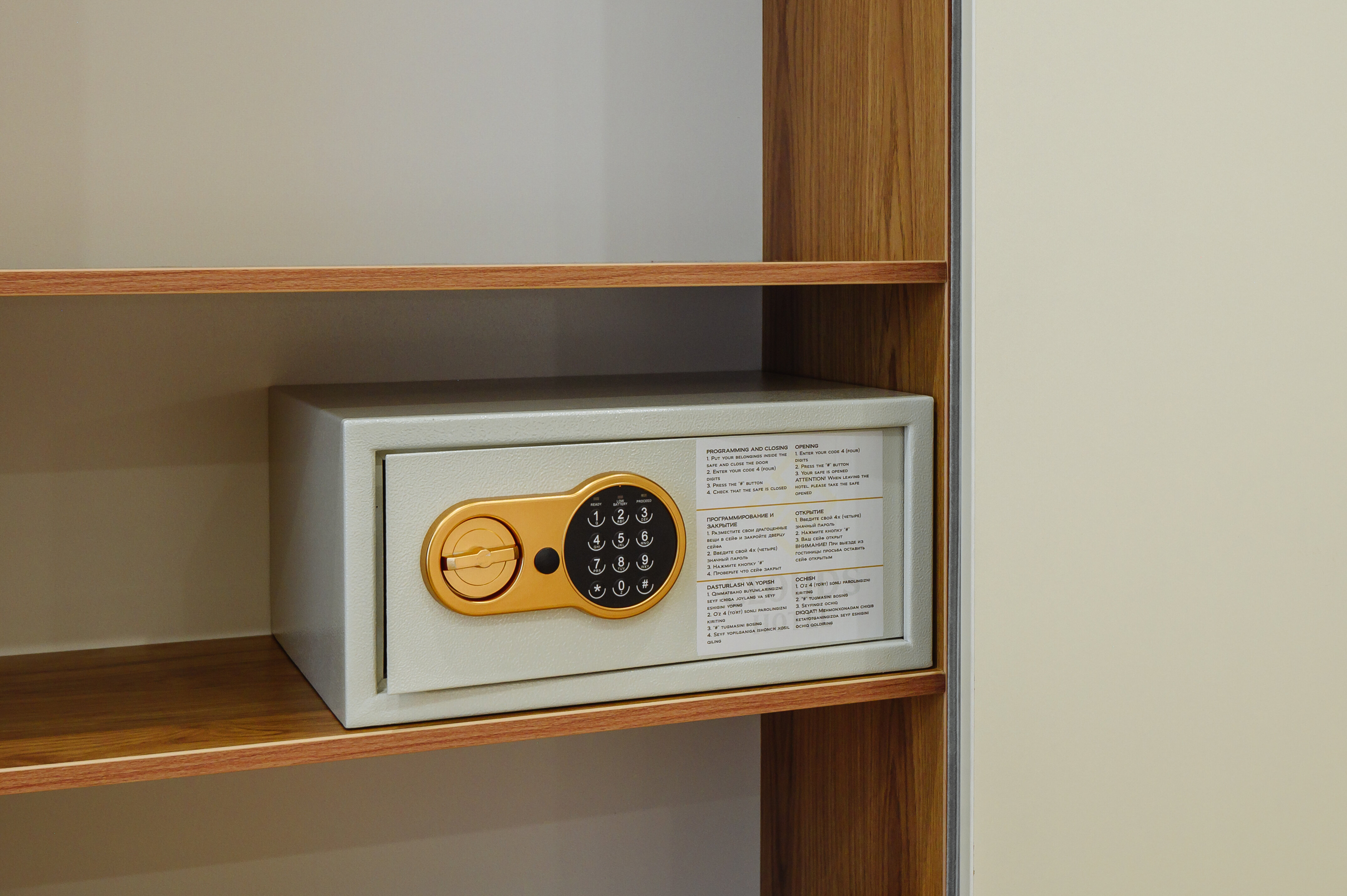 Фото Clouds Hotel