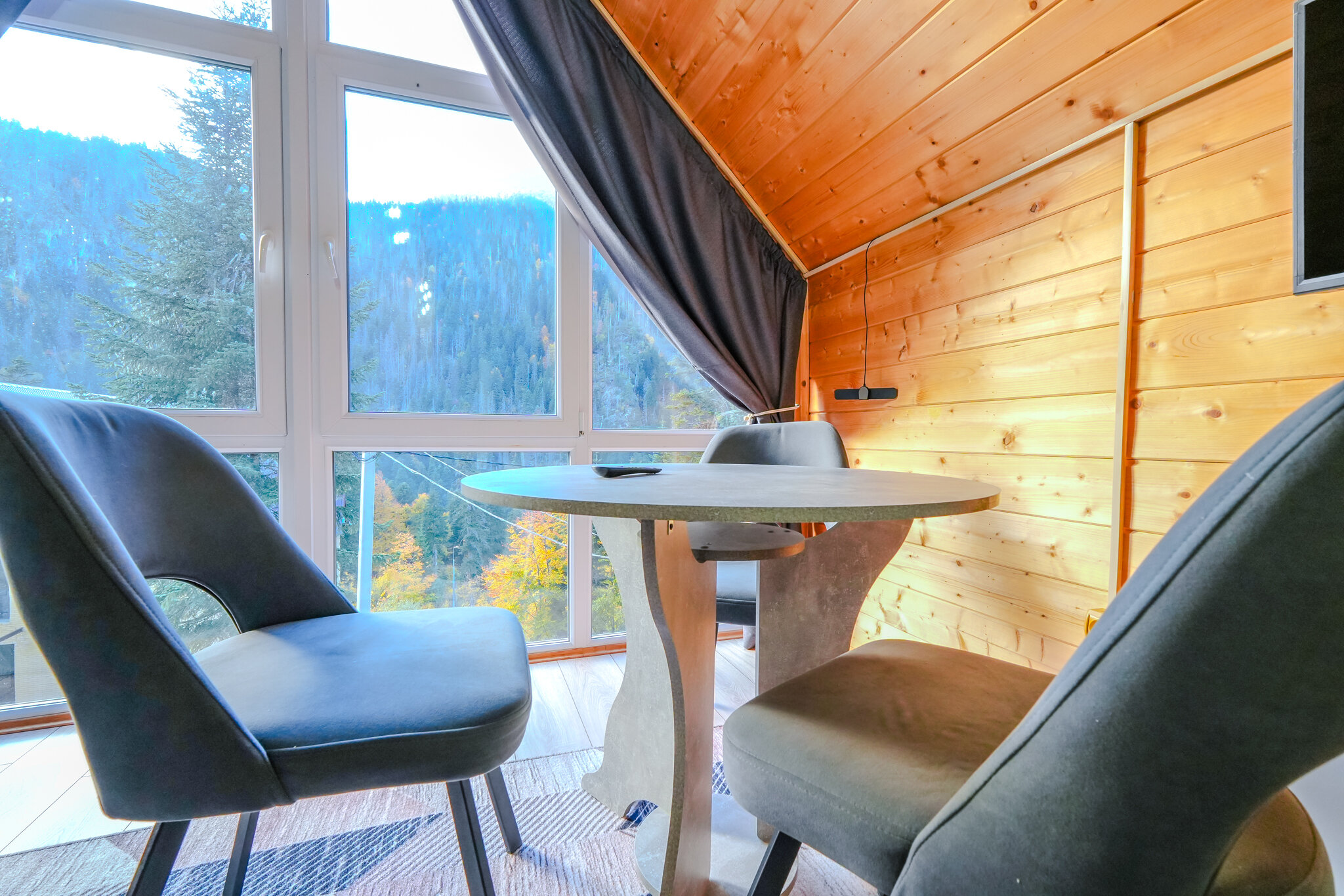 Фото Горная Хижина