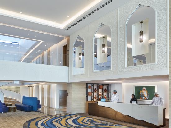 Фото Hilton Garden Inn Muscat Al Khuwair