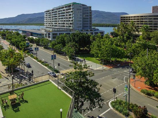 Фото Pacific Hotel Cairns
