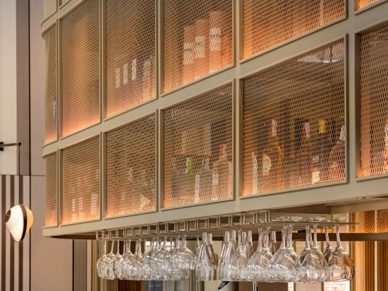 Фото Ac Hotel Avenida de América by Marriott