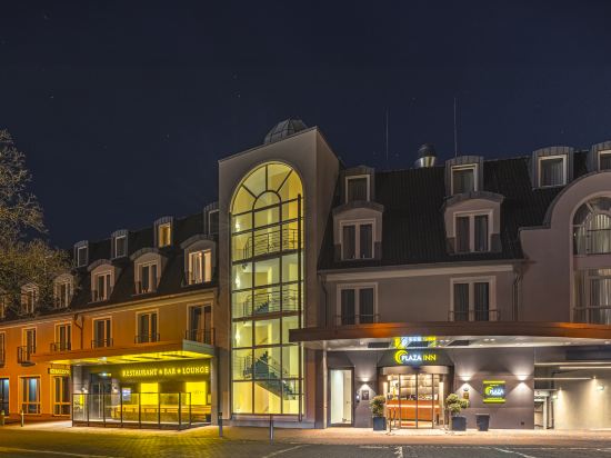 Фото Plaza Inn Köln Pulheim