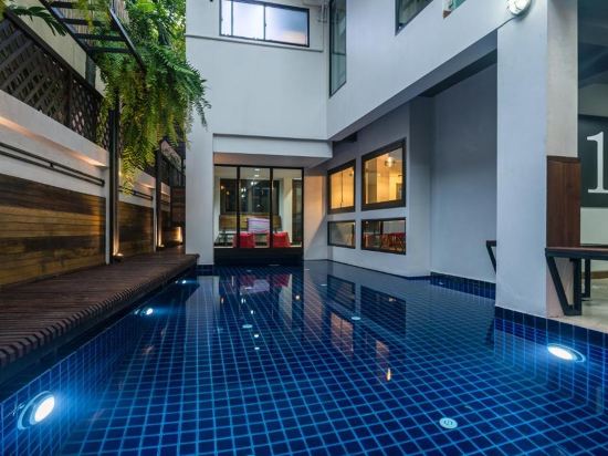 Фото 33 Poshtel - Adults Only