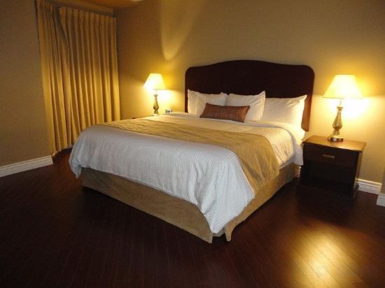 Фото Hilton Montreal Laval