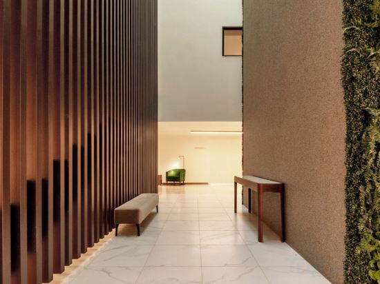 Фото Boeira Garden Hotel Porto Gaia, Curio Collection by Hilton