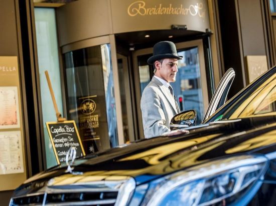 Фото Breidenbacher Hof