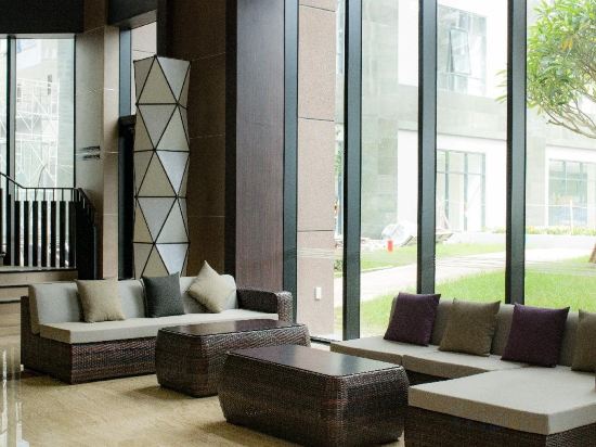 Фото Roygent Parks Hanoi