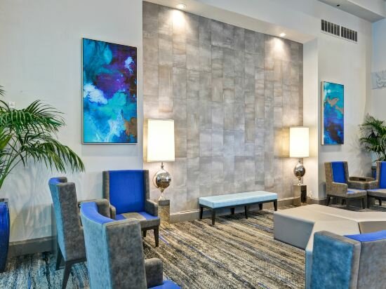 Фото Embassy Suites by Hilton Miami International Airport