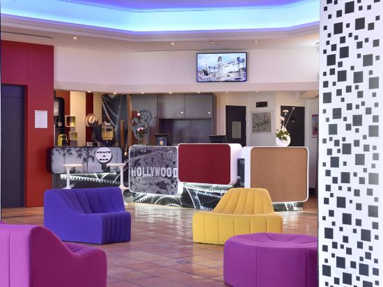 Фото Hôtel Arles Plaza