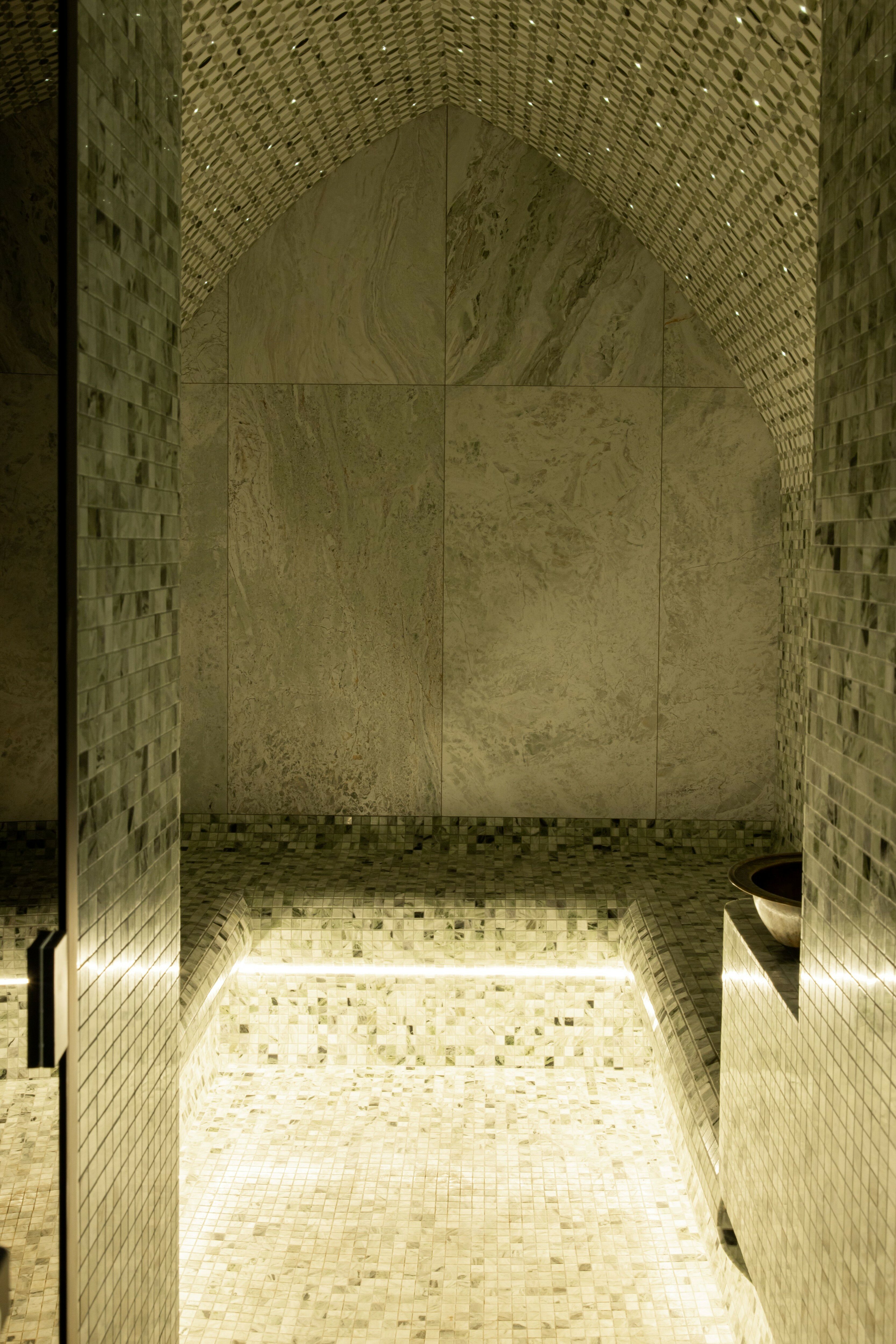 Фото Mr.Just`s Hotel