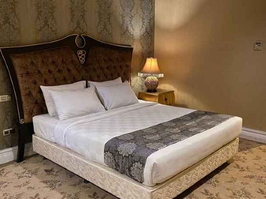 Фото Grand Empire Palace Hotel