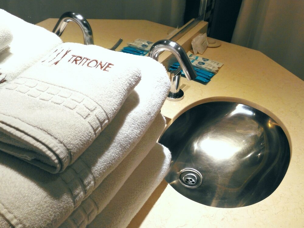 Фото Tritone Hotel