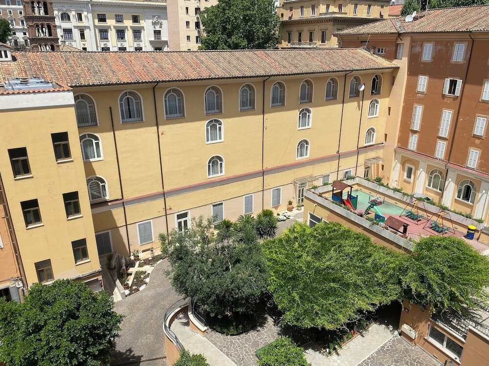 Фото Basilica Hotel