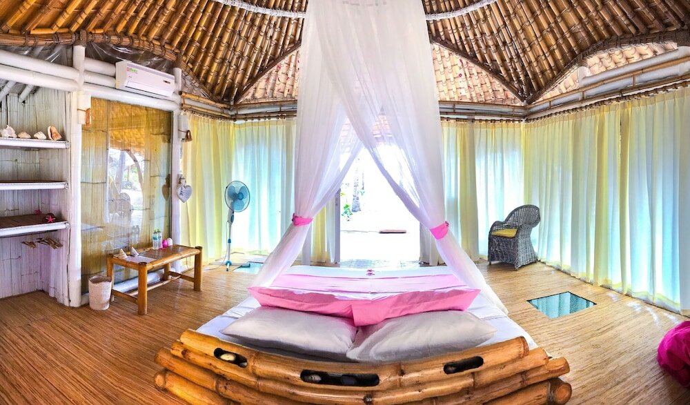 Фото Coconut Garden Beach Resort