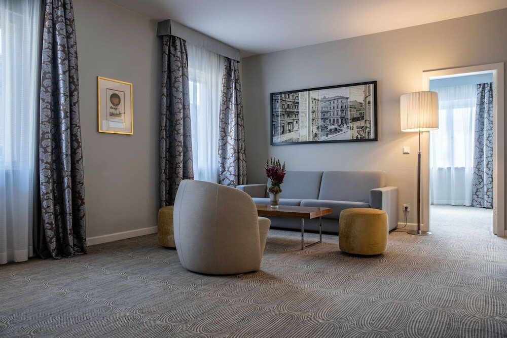 Фото Radisson Blu Schwarzer Bock Hotel