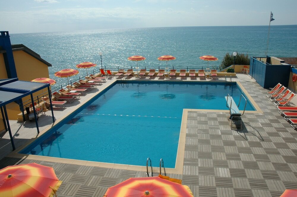 Фото Grand Hotel Dei Cesari Dependance