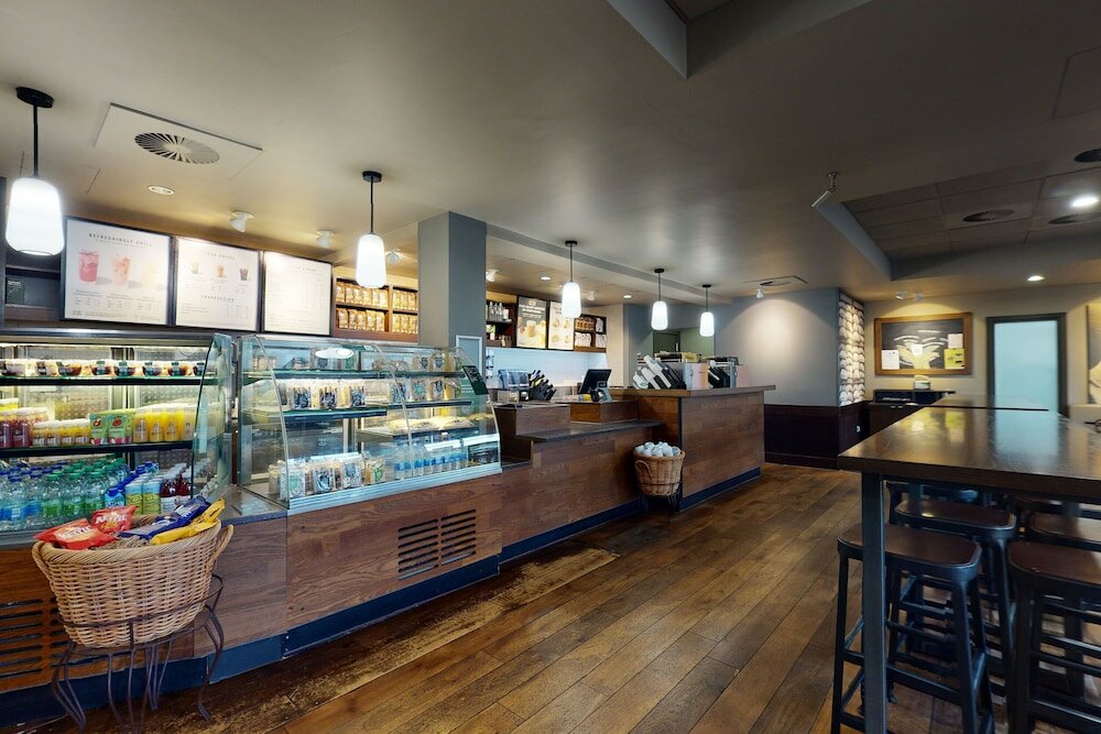 Фото Village Hotel Bournemouth