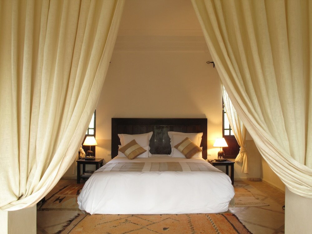 Фото Villa Le Perroquet Bleu