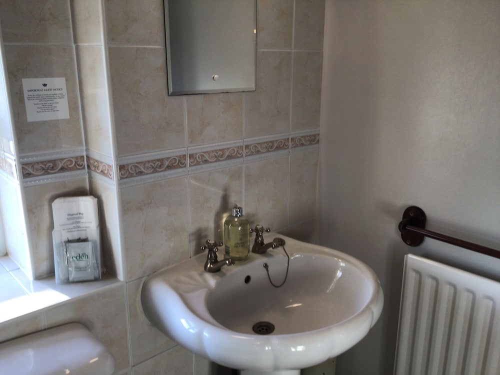 Фото Bowden Lodge Hotel