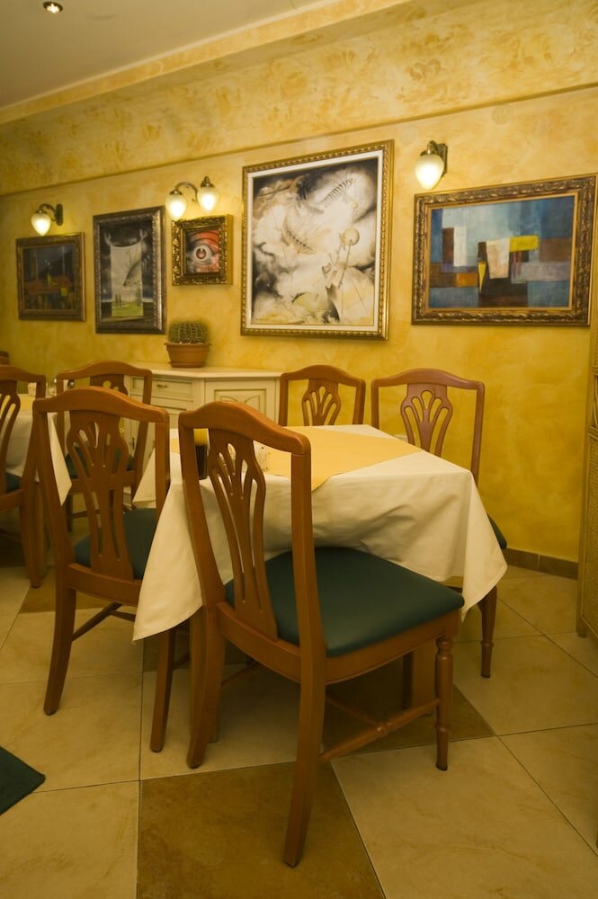 Фото Hotel Kerber Podgorica