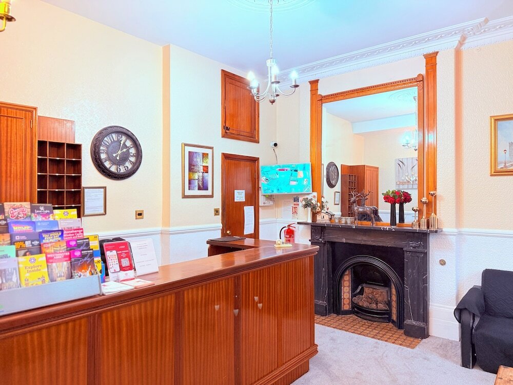 Фото Europa House Hotel