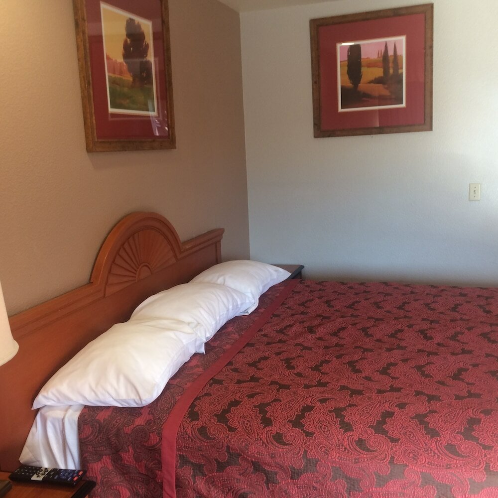 Фото Crown Lodge Motel Oakland